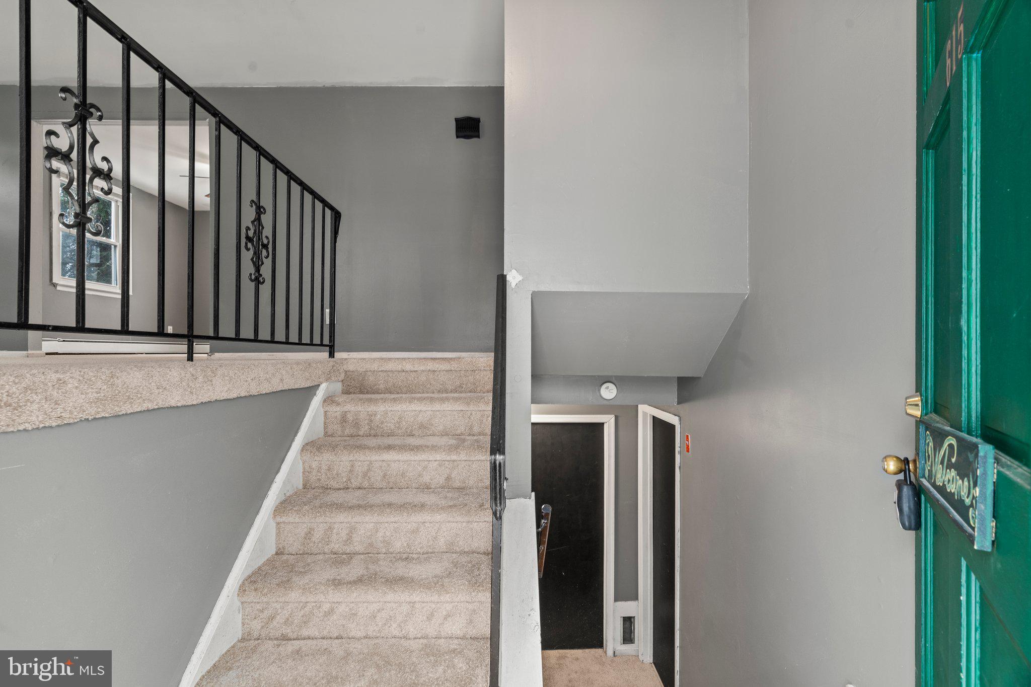 615 Ruth Avenue Aston, PA 19014 - Photo 3 of 37 Gallery Image 3