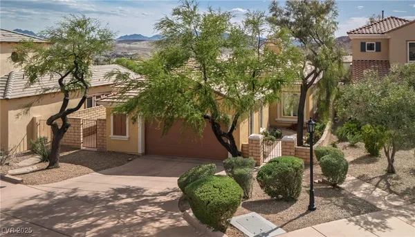$650,000 | 32 Cerchio Basso, Henderson, NV 89011