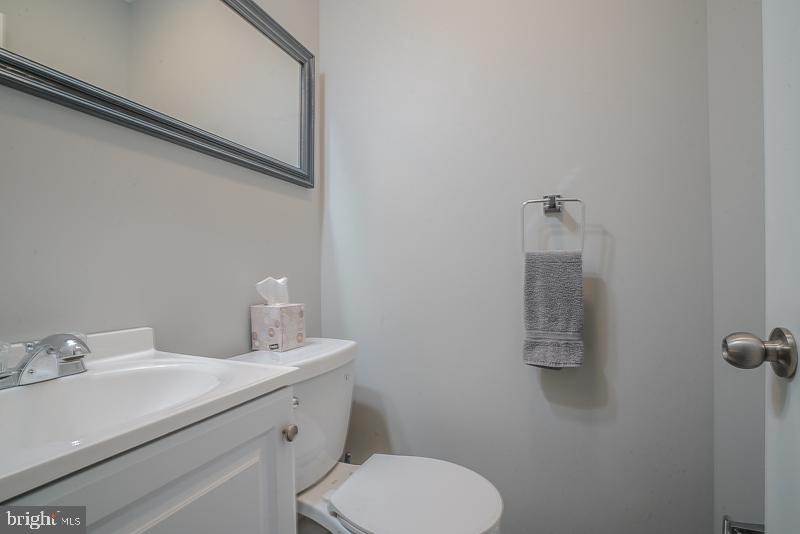 12812 Elnora Road Philadelphia, PA 19154 - Photo 13 of 44