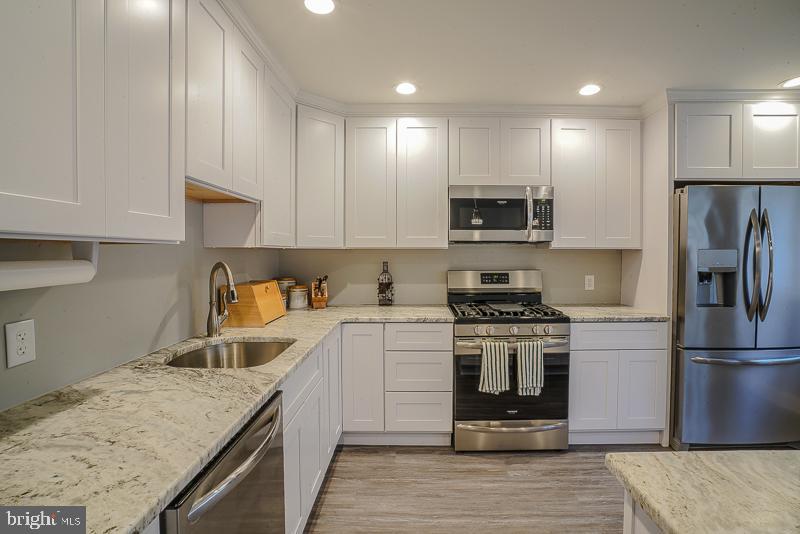 12812 Elnora Road Philadelphia, PA 19154 - Photo 20 of 44