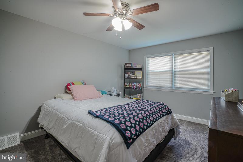 12812 Elnora Road Philadelphia, PA 19154 - Photo 22 of 44