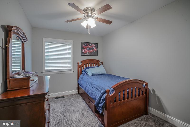 12812 Elnora Road Philadelphia, PA 19154 - Photo 25 of 44