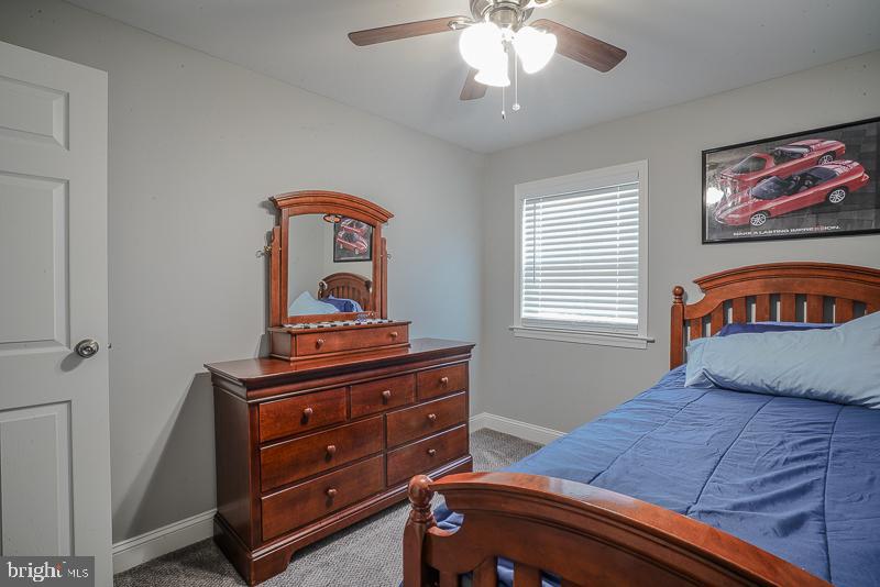 12812 Elnora Road Philadelphia, PA 19154 - Photo 26 of 44