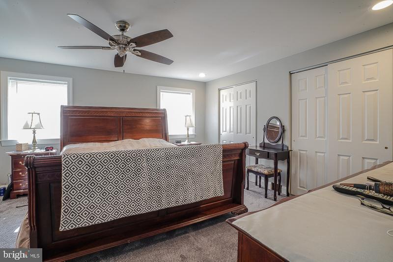 12812 Elnora Road Philadelphia, PA 19154 - Photo 31 of 44