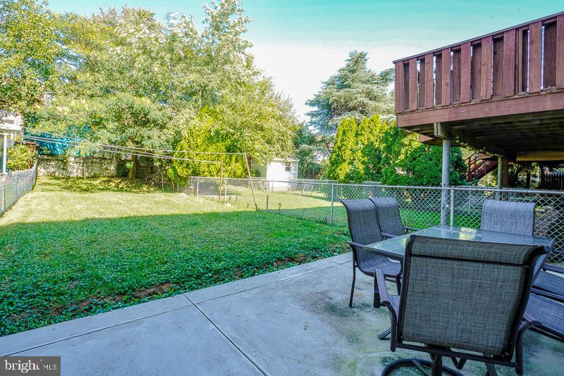 12812 Elnora Road Philadelphia, PA 19154 - Photo 38 of 44