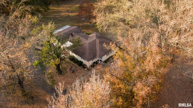 $150,000 | 395 North Hankins Road, Harrisburg, IL 62946