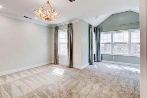 $950,000 | 4640 Vinings Cyn Bend Southeast, Atlanta, GA 30339