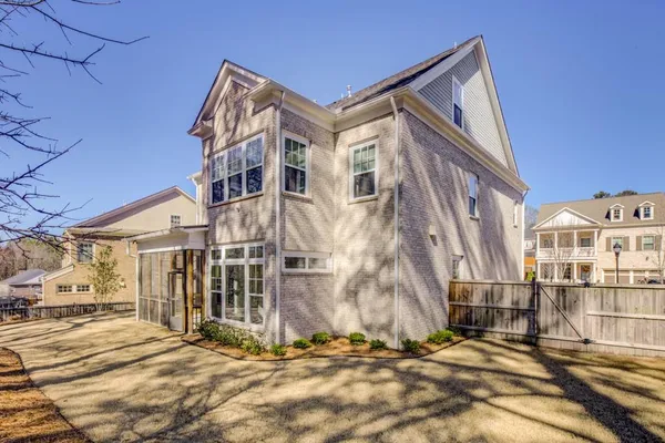 $899,000 | 4640 Vinings Cyn Bend Southeast, Atlanta, GA 30339