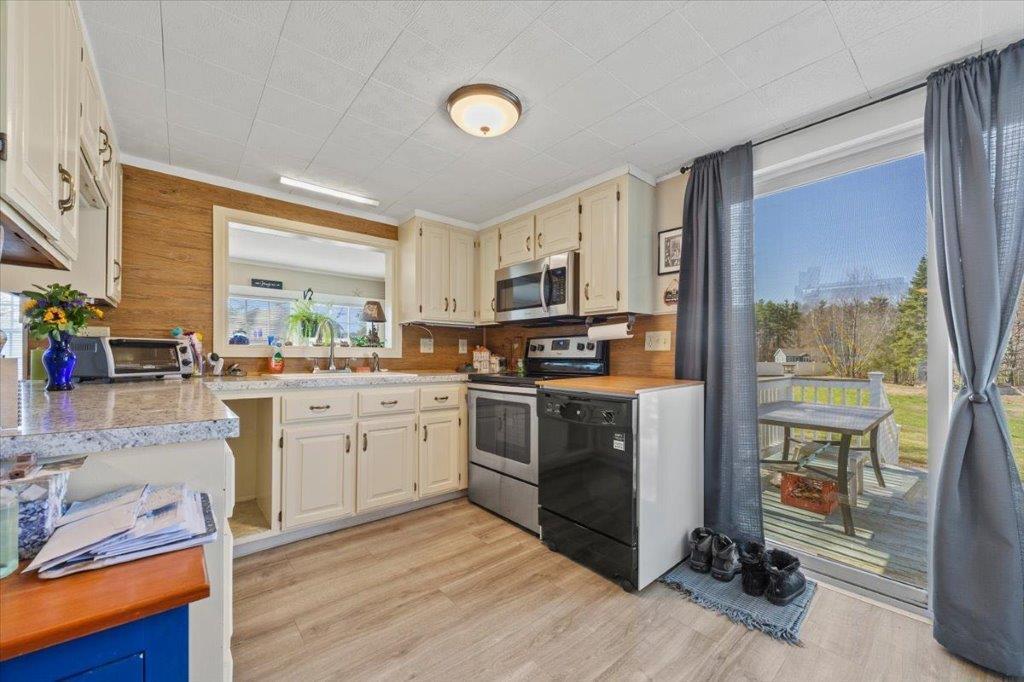14 Back Road Alfred, ME 04002 - Photo 8 of 25 8. Kitchen - 14 Back