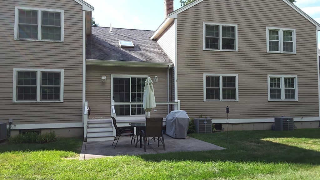 15 Eastside Road, Unit 15 Wrentham, MA 02093 - Photo 25 of 30