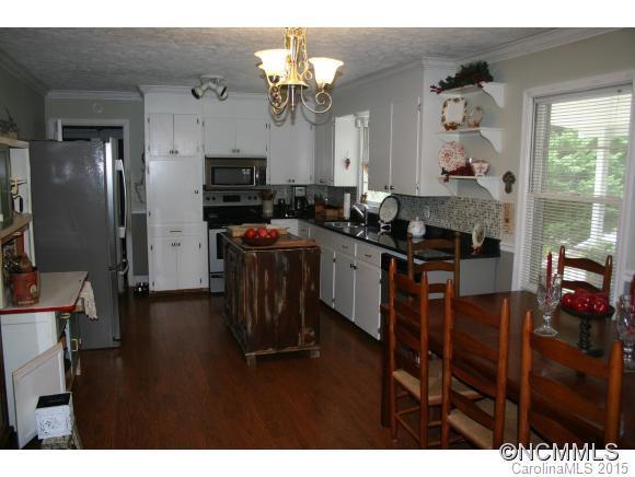 310 Griggs Road Old Fort, NC 28762 - Photo 5 of 22 Gallery Image 5