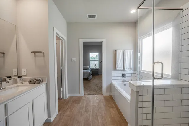 $2,900 | 12107 Wind River Drive, Conroe, TX 77384