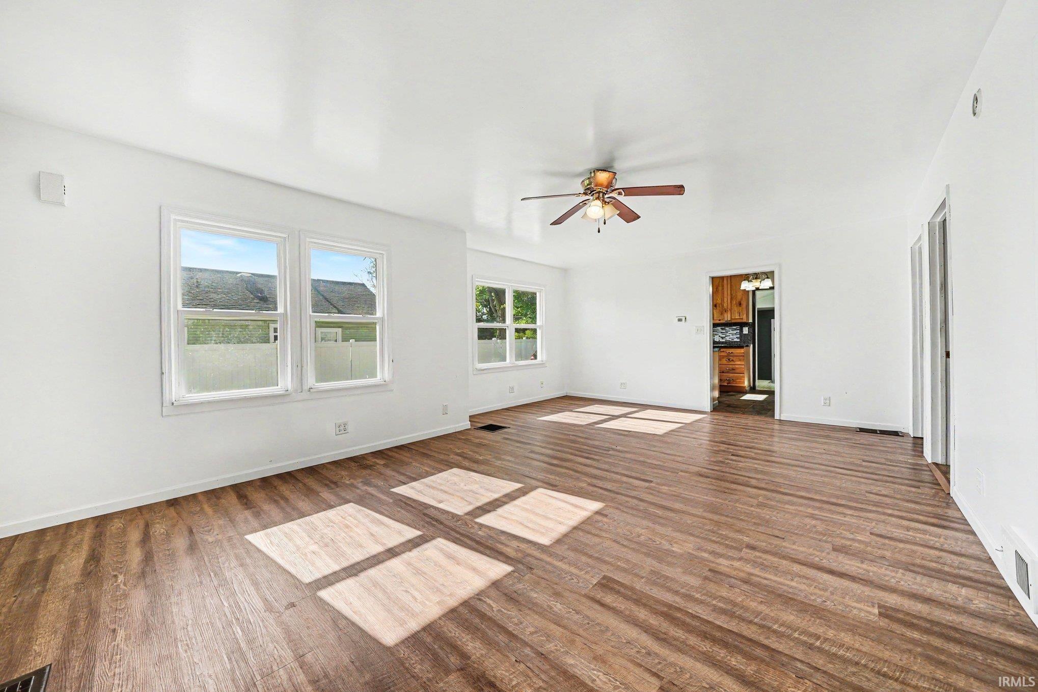 19659 Darden Road South Bend, IN 46637 - Photo 4 of 15