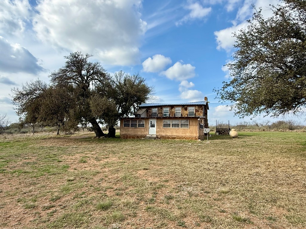 6098 Smith Road Mason, TX 76856 - Photo 9 of 11