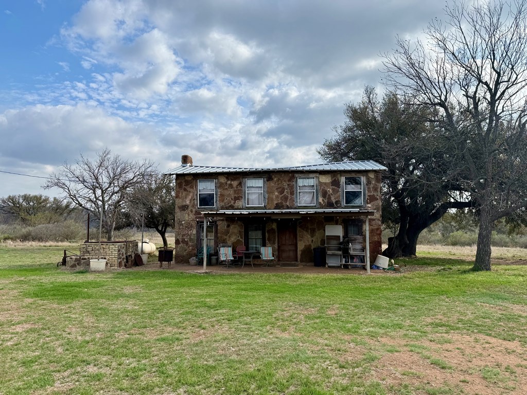 6098 Smith Road Mason, TX 76856 - Photo 10 of 11