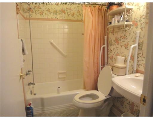 1412 Robin Hood Road Charleston, WV 25314 - Photo 10 of 11 Main Level Bathroom.