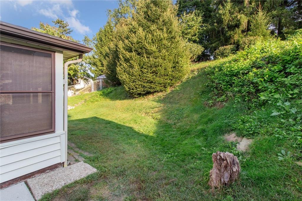 1616 Glenbrook Avenue Coraopolis, PA 15108 - Photo 24 of 31 a view of a yard