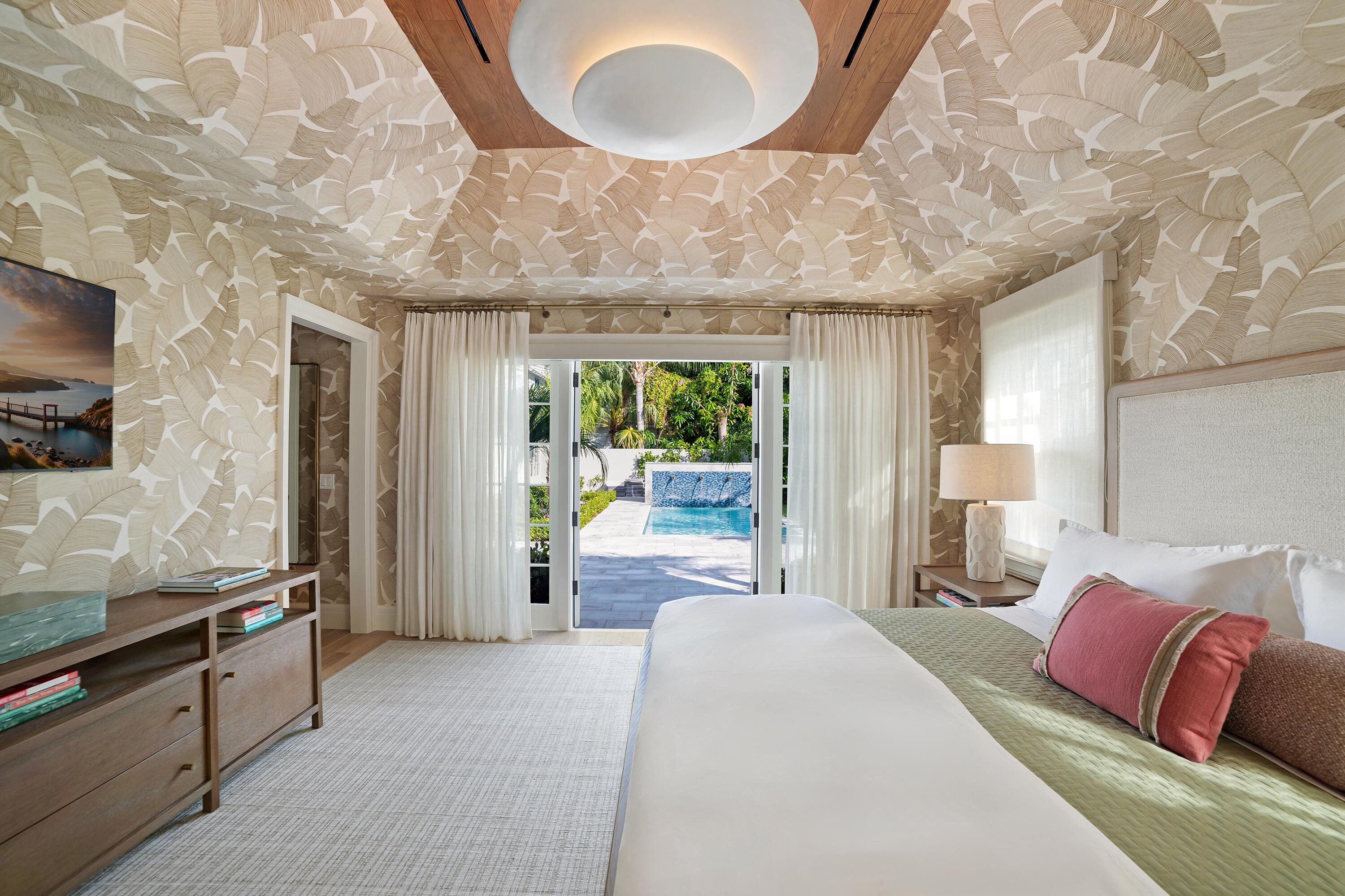 284 Monterey Road Palm Beach, FL 33480 - Photo 9 of 21 a living room with furniture and a flat screen tv