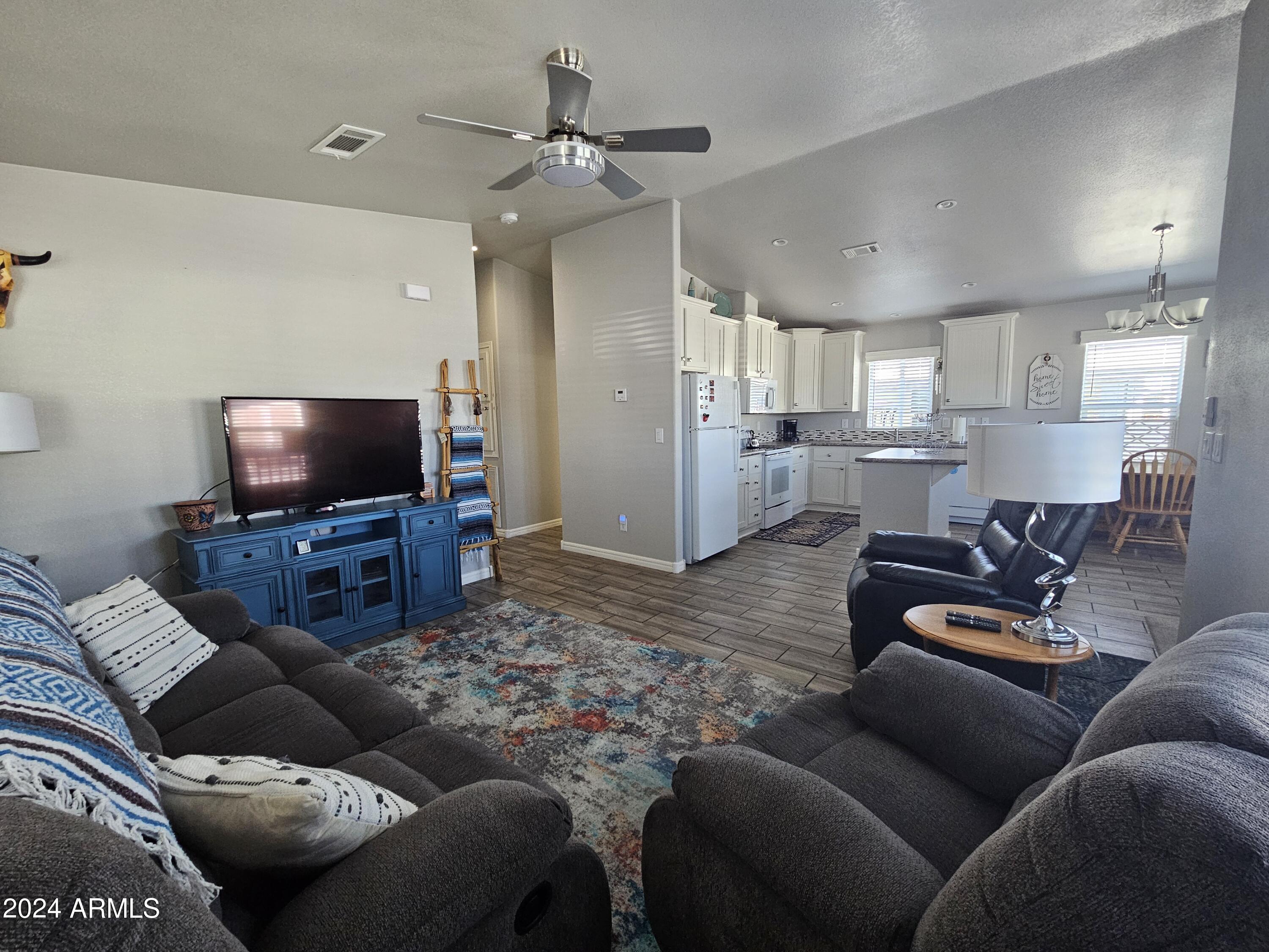 650 North Hawes Road, Unit 3205 Mesa, AZ 85207 - Photo 3 of 46 20240302_104833