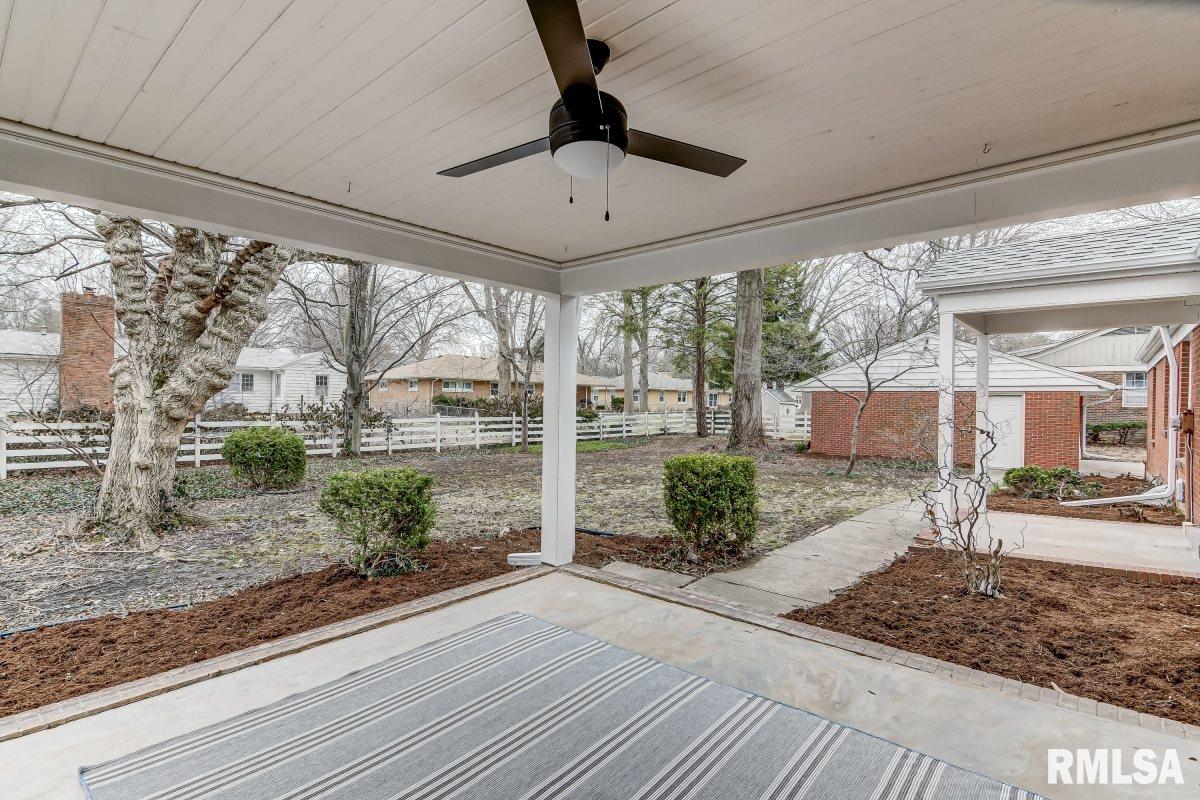2136 Huntleigh Road Springfield, IL 62704 - Photo 23 of 24