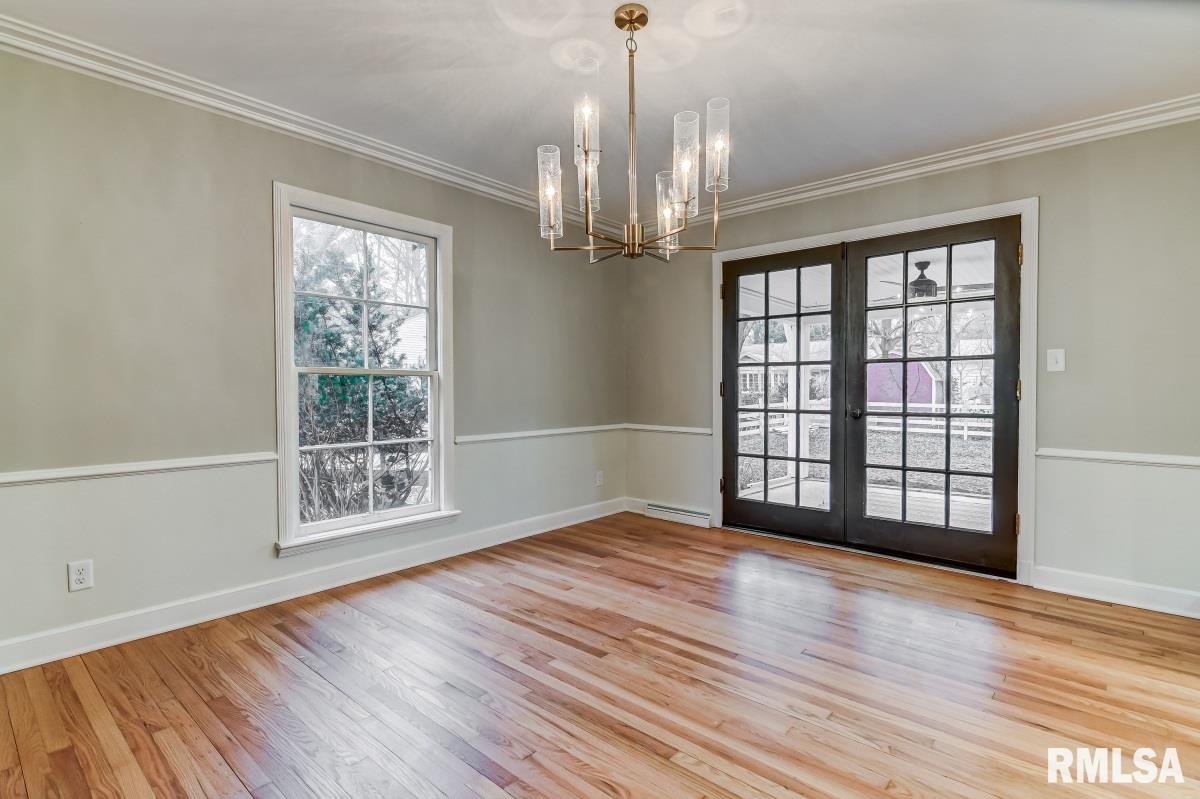 2136 Huntleigh Road Springfield, IL 62704 - Photo 4 of 24