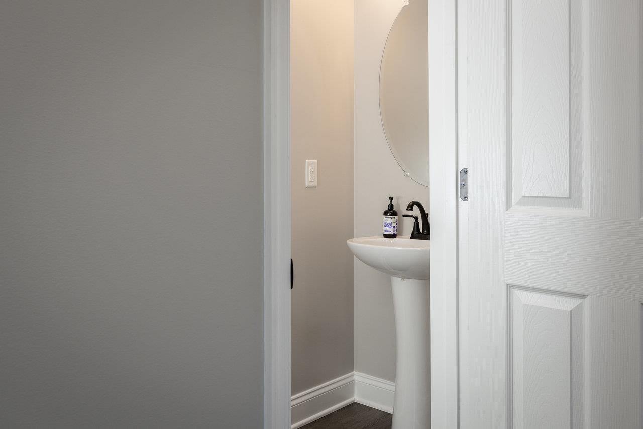 618 Zephyr Drive Harrisonburg, VA 22801 - Photo 6 of 21 Main Floor Half Bath