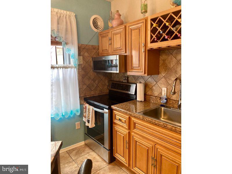 610 Rising Sun Avenue Philadelphia, PA 19140 - Photo 13 of 28