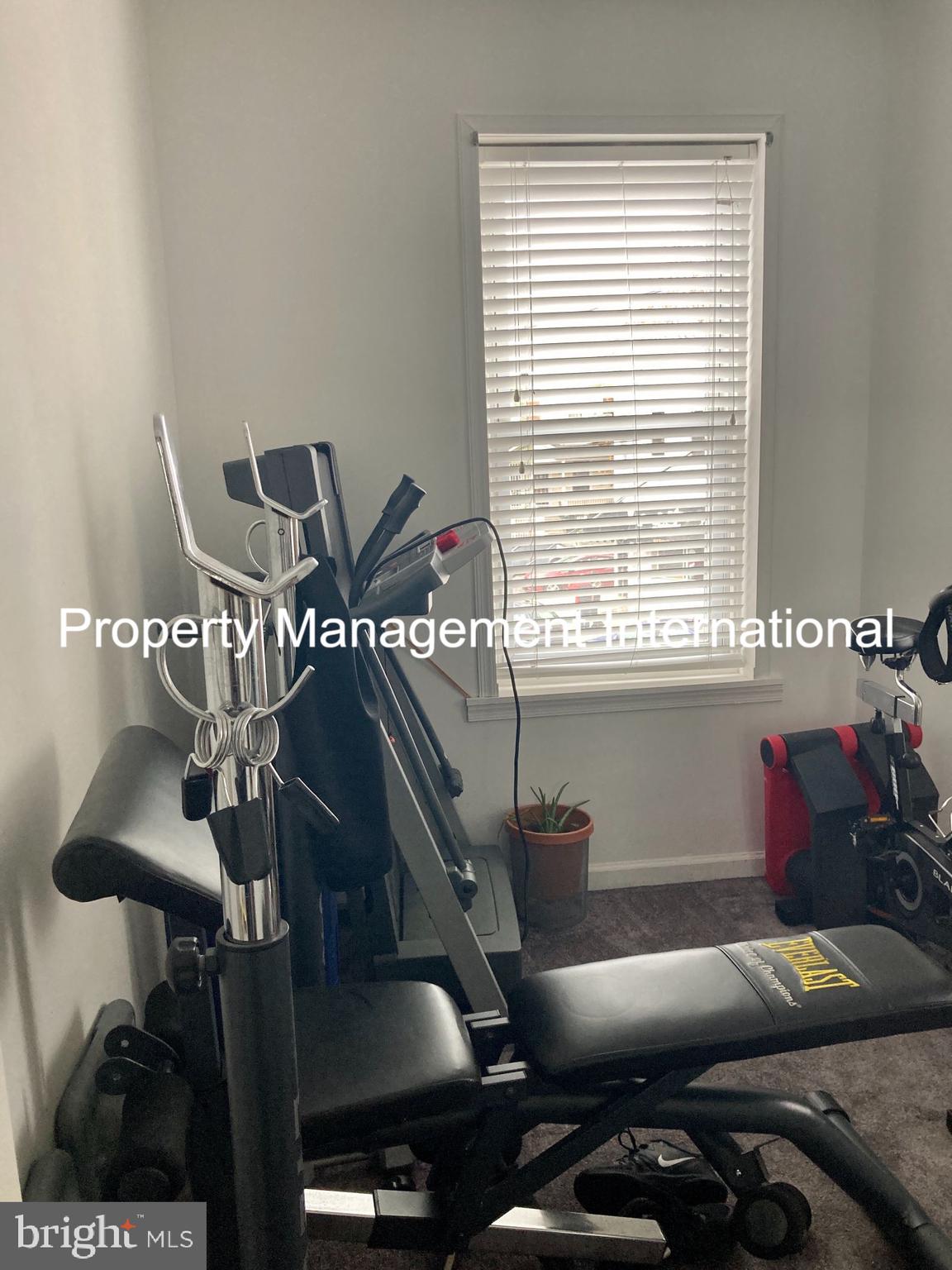 610 Rising Sun Avenue Philadelphia, PA 19140 - Photo 20 of 28