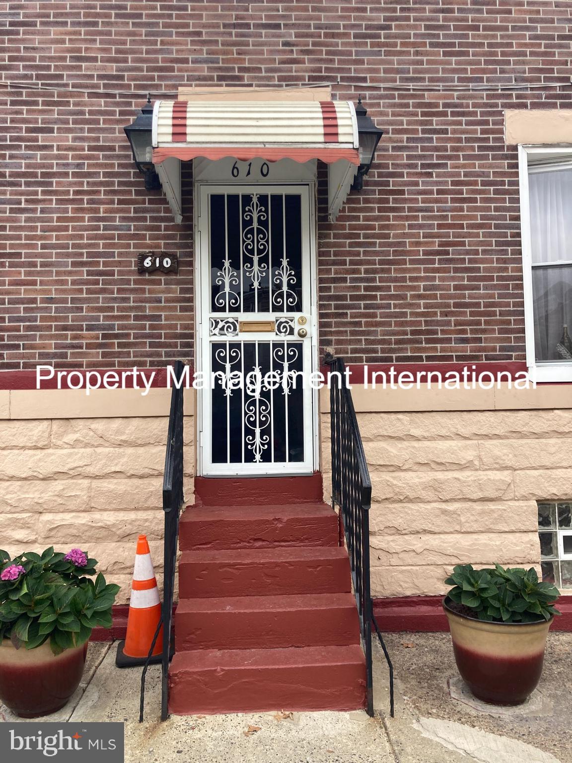 610 Rising Sun Avenue Philadelphia, PA 19140 - Photo 3 of 28