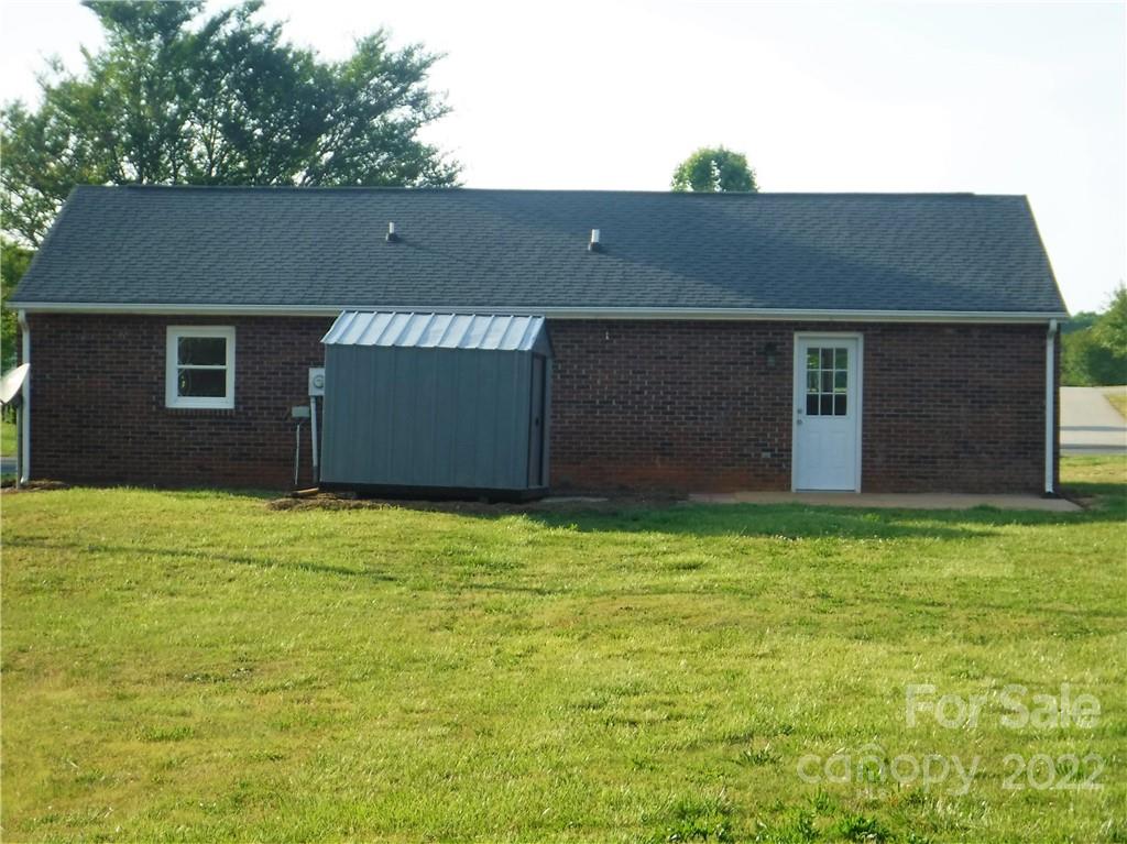 170 Tiney Road Ellenboro, NC 28040 - Photo 4 of 32 Gallery Image 4
