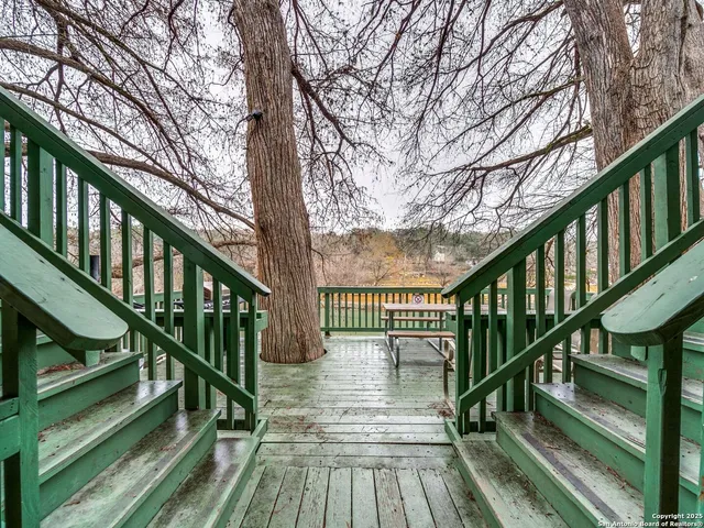 $975,000 | 6780 River Road, New Braunfels, TX 78132