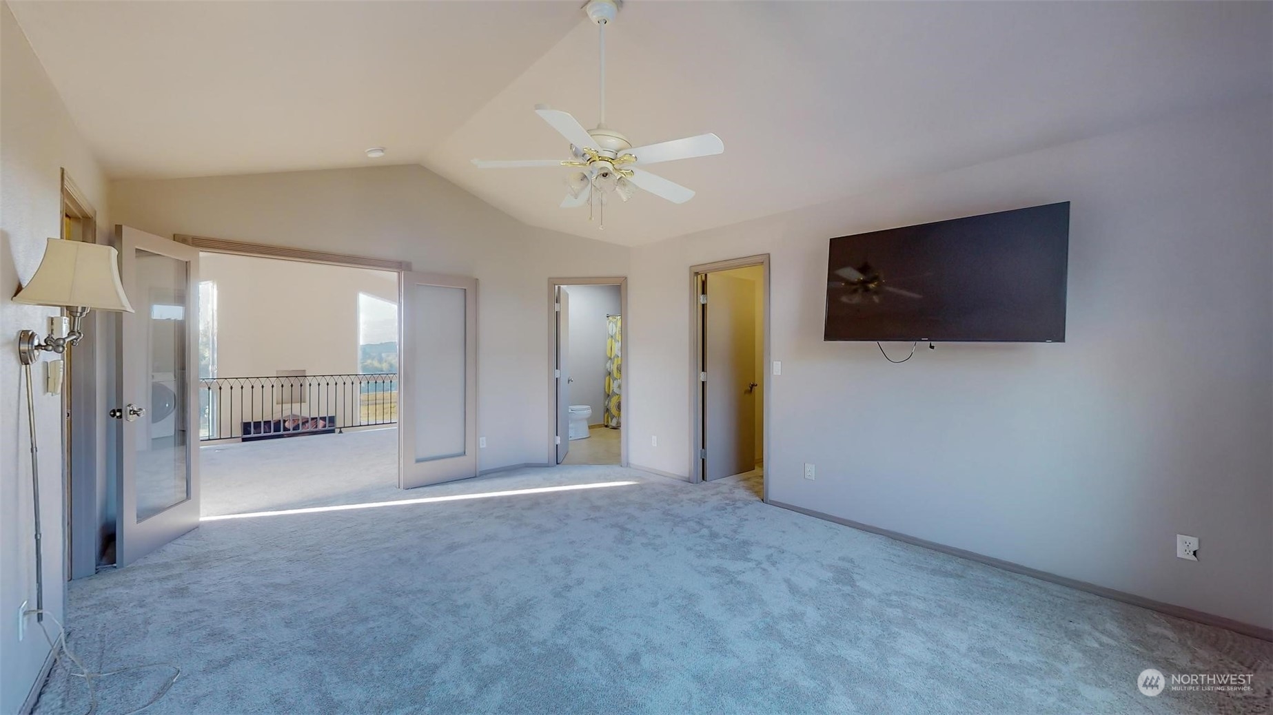 20815 Backman Road Southwest Rochester, WA 98579 - Photo 28 of 40 a view of a livingroom with an empty space and a ceiling fan