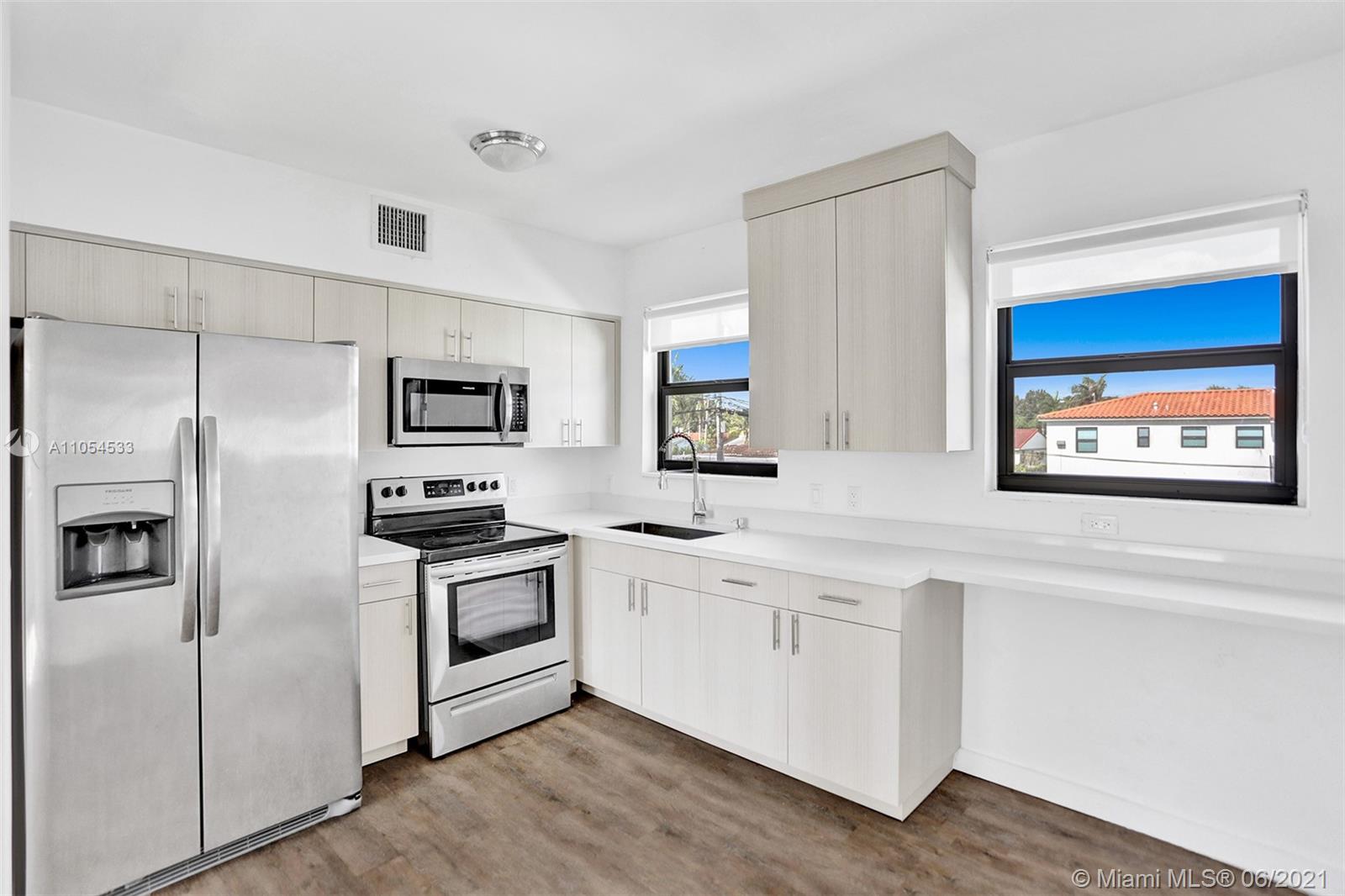 4204 Southwest 14th Street, Unit 2 Miami, FL 33134 - Photo 5 of 15