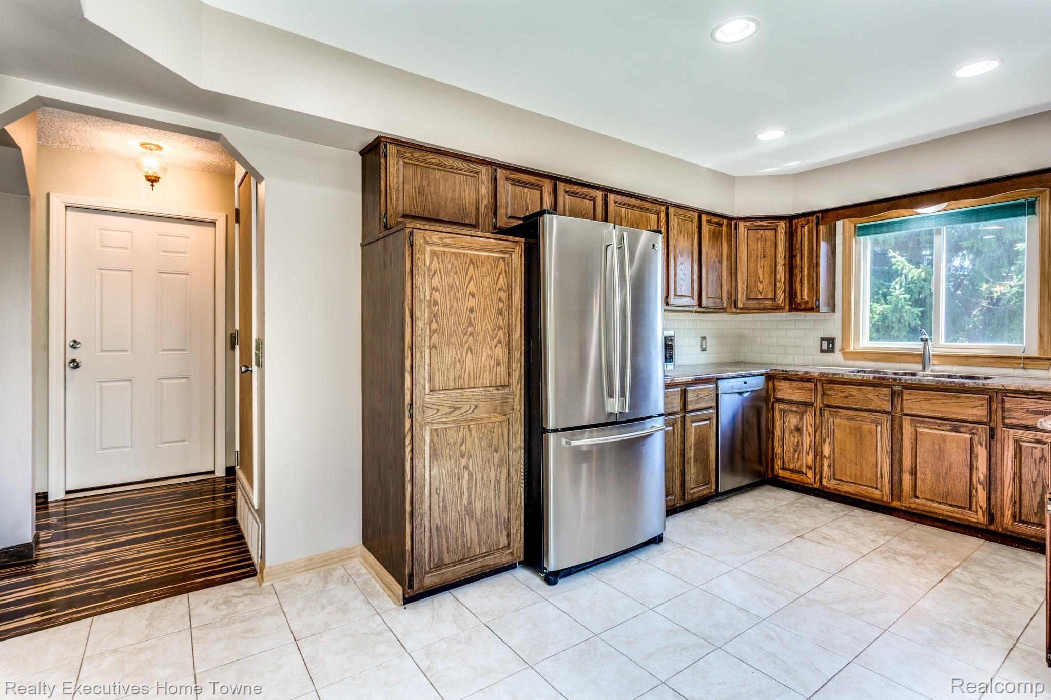 3045 Vincent Road North Street, MI 48049 - Photo 15 of 38 3045 Vincent Rd-15.JPG