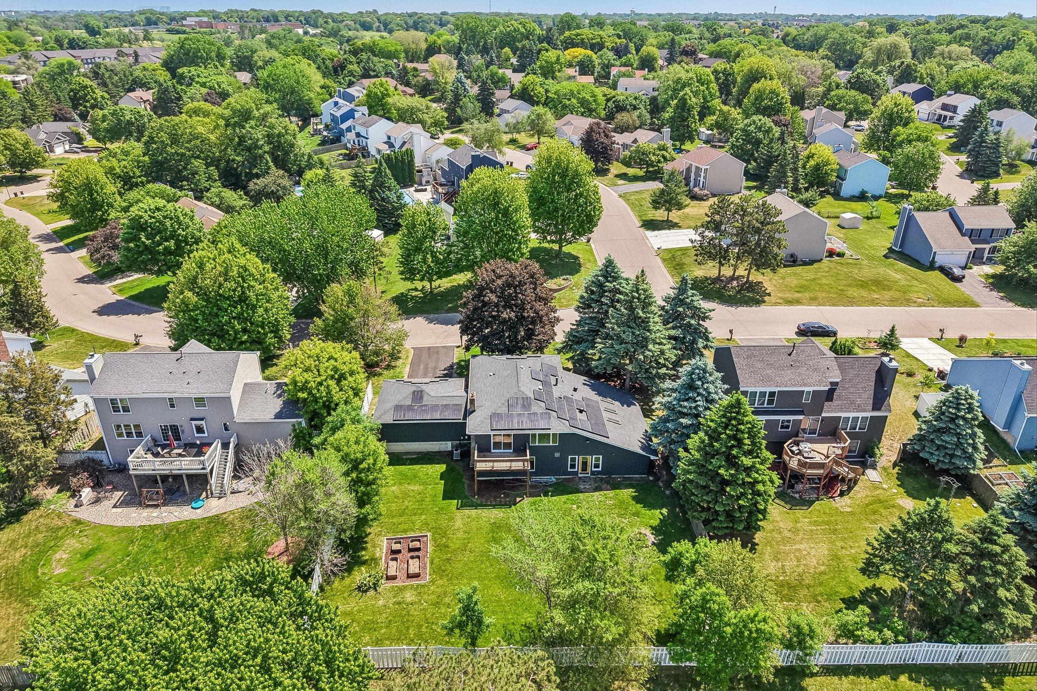 425 Crestview Drive South Maplewood, MN 55119 - Photo 74 of 82