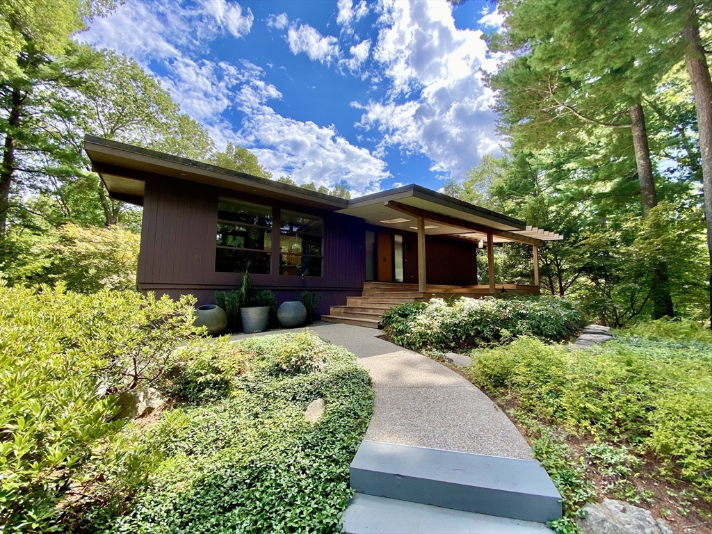 11 White Pine Knoll Road Wayland, MA 01778 - Photo 1 of 35 Gallery Image 1