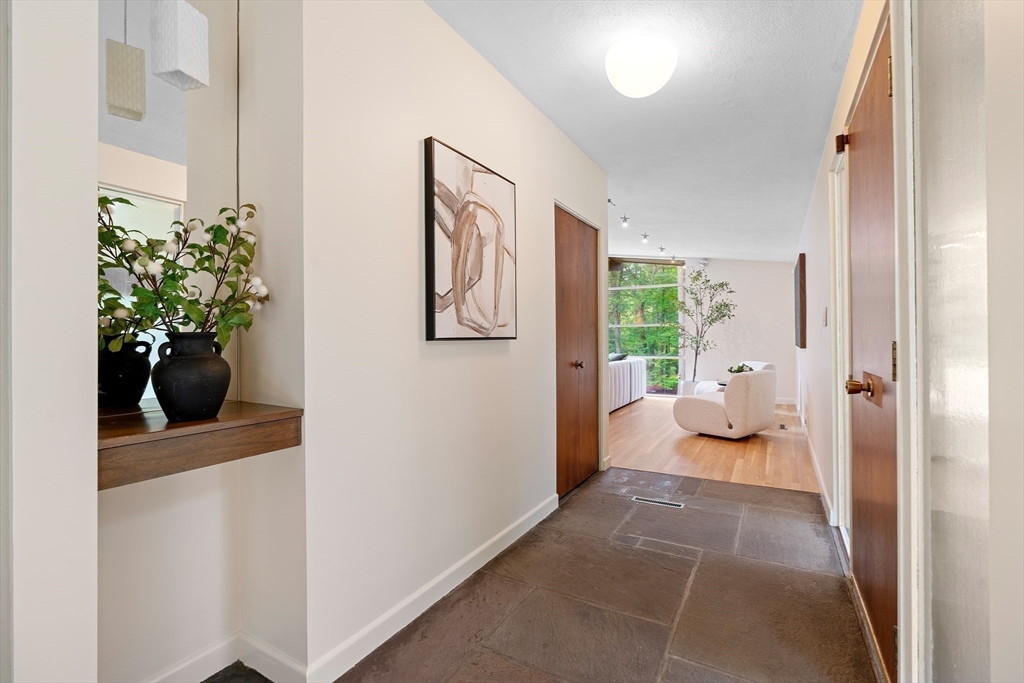 11 White Pine Knoll Road Wayland, MA 01778 - Photo 12 of 35 Gallery Image 12