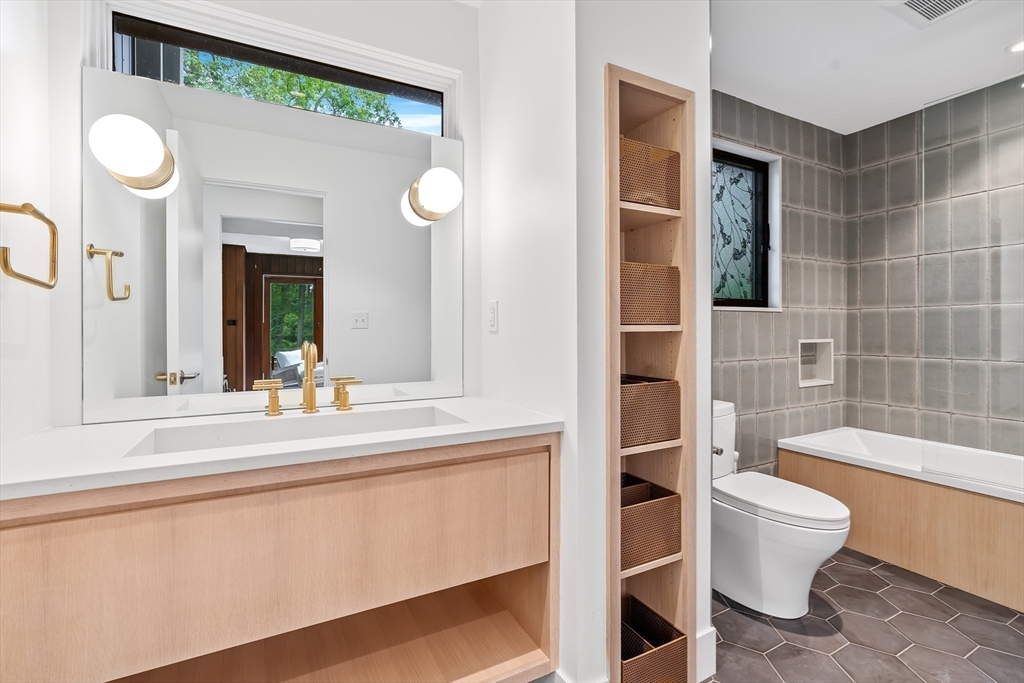 11 White Pine Knoll Road Wayland, MA 01778 - Photo 24 of 35 Gallery Image 24