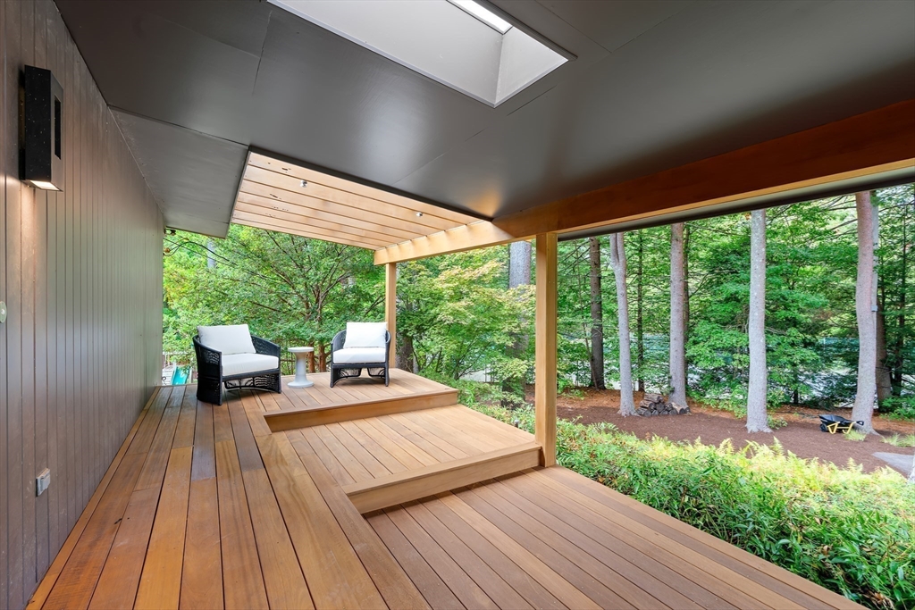 11 White Pine Knoll Road Wayland, MA 01778 - Photo 3 of 35 Gallery Image 3