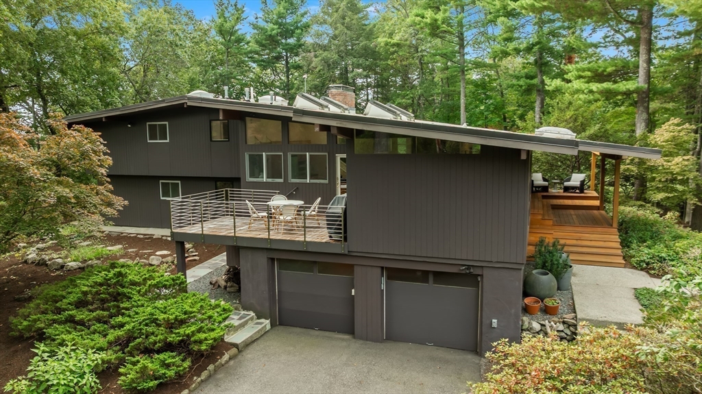 11 White Pine Knoll Road Wayland, MA 01778 - Photo 6 of 35 Gallery Image 6