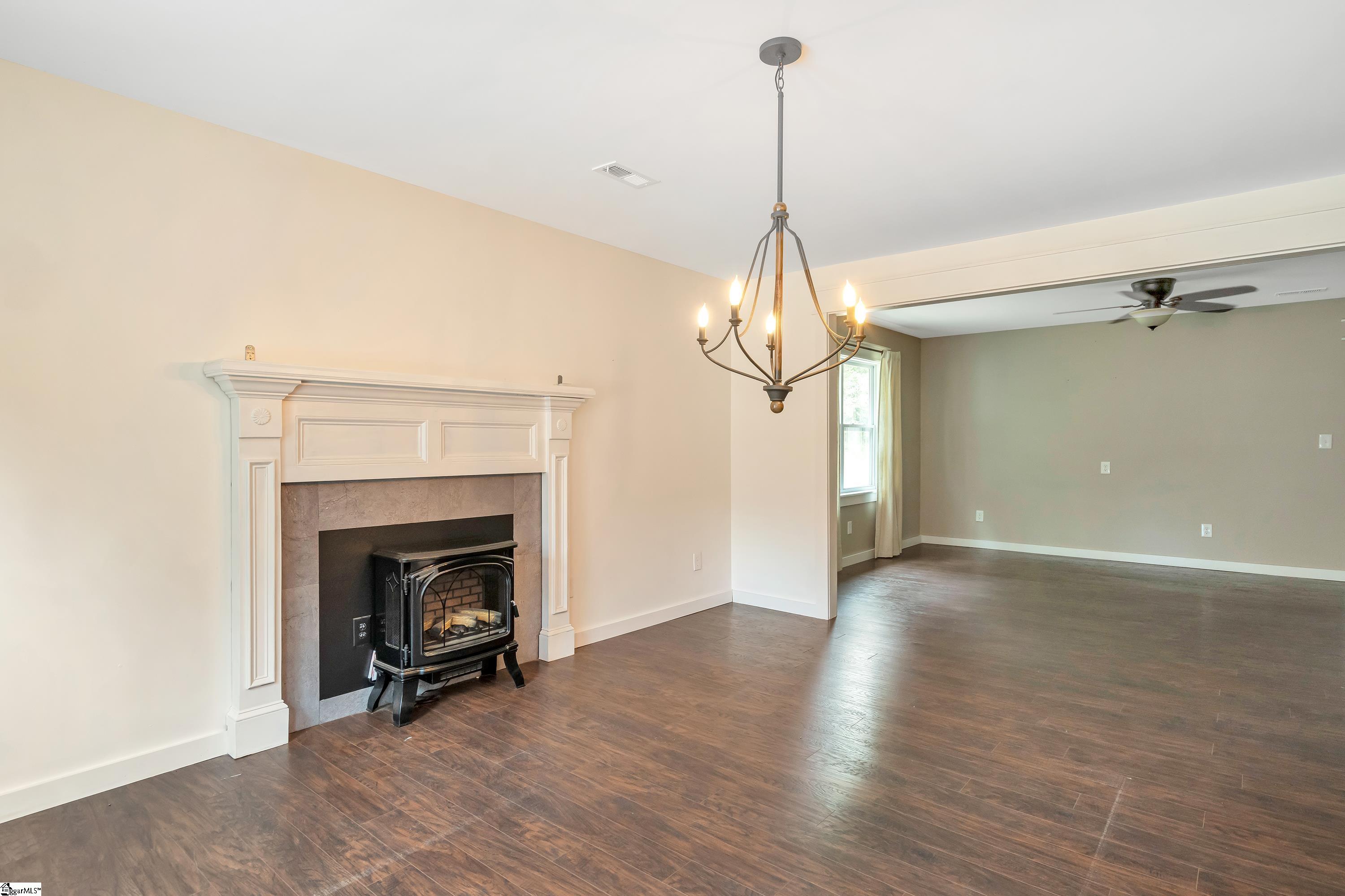 940 Christopher Road Campobello, SC 29322 - Photo 22 of 35