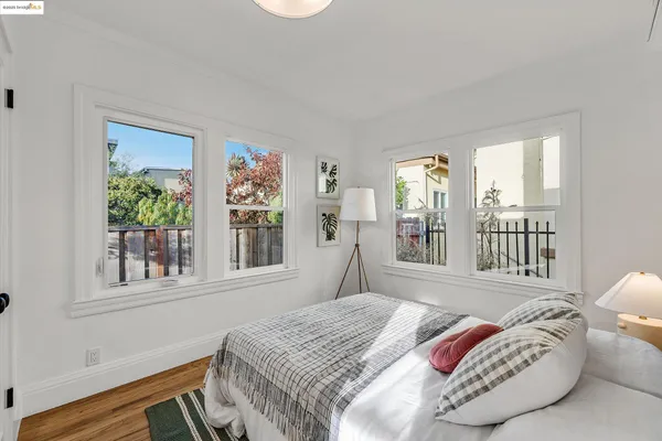 $949,000 | 1515 Derby Street, Berkeley, CA 94703