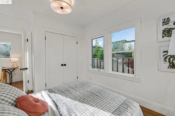 $949,000 | 1515 Derby Street, Berkeley, CA 94703