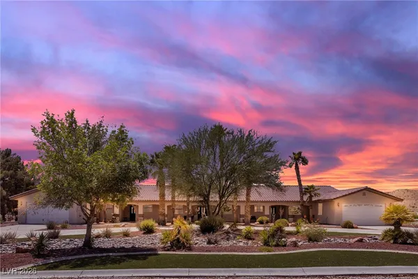 $800,000 | 825 West Ryan Avenue, Overton, NV 89040