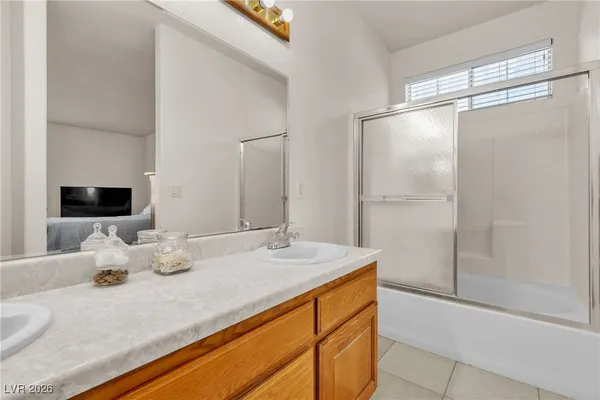 $800,000 | 825 West Ryan Avenue, Overton, NV 89040