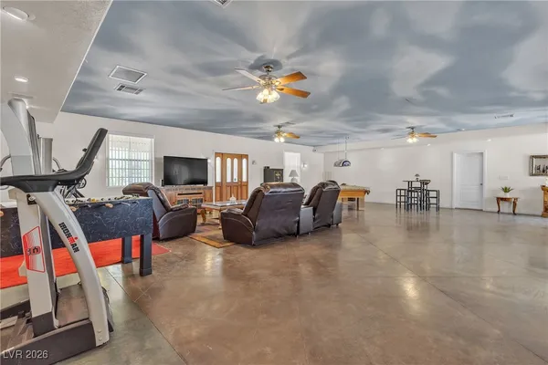 $800,000 | 825 West Ryan Avenue, Overton, NV 89040