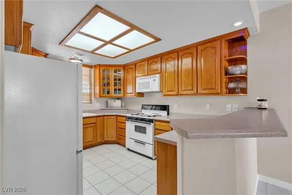 $800,000 | 825 West Ryan Avenue, Overton, NV 89040
