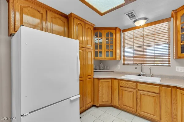 $800,000 | 825 West Ryan Avenue, Overton, NV 89040