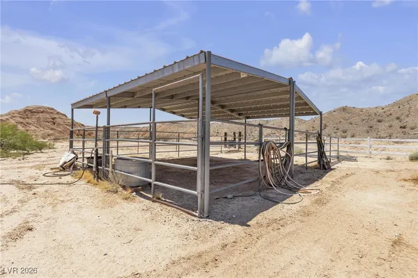 $800,000 | 825 West Ryan Avenue, Overton, NV 89040