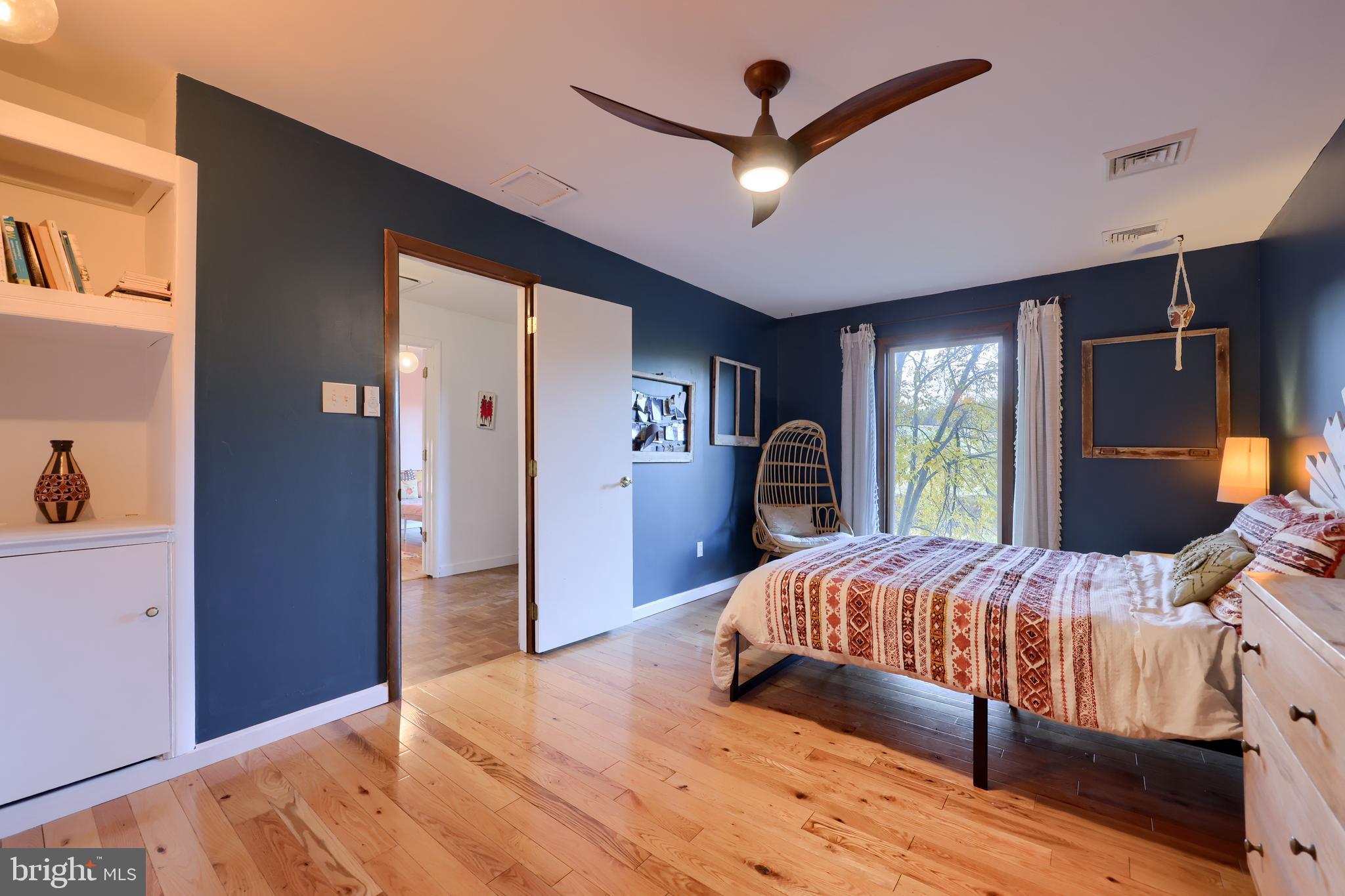 1023 Gypsy Hill Road Lancaster, PA 17602 - Photo 26 of 51 Spacious master bedroom